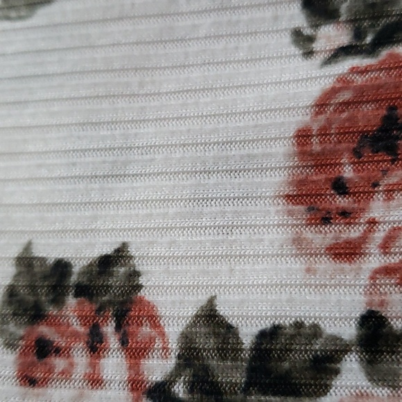 ☕ No Comment 2 piece Floral Top Set - Picture 12 of 12